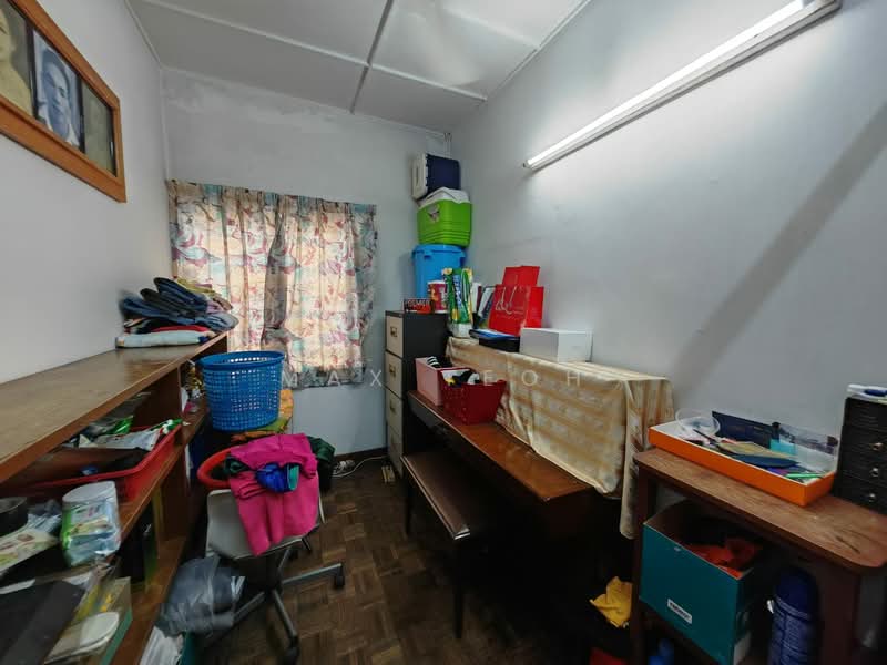 2-storey Terraced House for Sale in SS2 (Petaling Jaya) - Max Teoh - Study - PropertyGuru.com.my