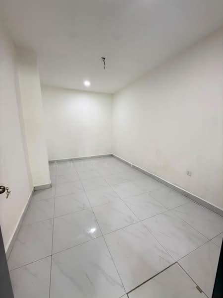 Semi-Detached House for Sale in Taman Air Biru (Pasir Gudang) - Daniel Yong - Interior - PropertyGuru.com.my