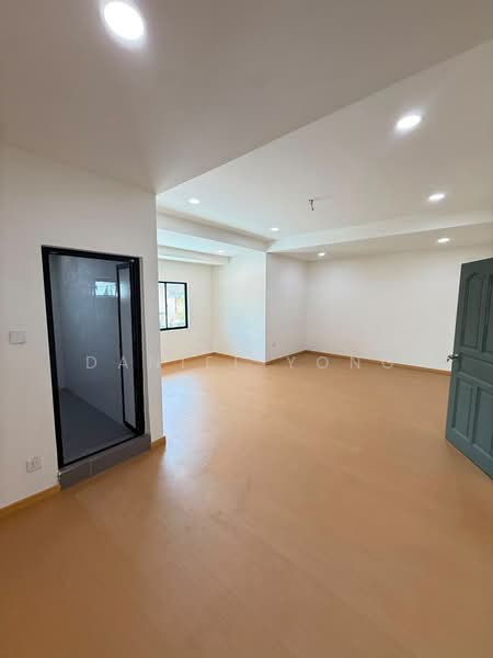 Semi-Detached House for Sale in Taman Air Biru (Pasir Gudang) - Daniel Yong - Interior - PropertyGuru.com.my