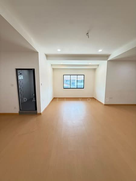Semi-Detached House for Sale in Taman Air Biru (Pasir Gudang) - Daniel Yong - Interior - PropertyGuru.com.my