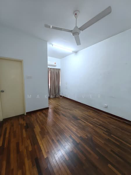 3-storey Terraced House for Sale in Jalil Sutera (Bukit Jalil) - Mak Oliver - Interior - PropertyGuru.com.my