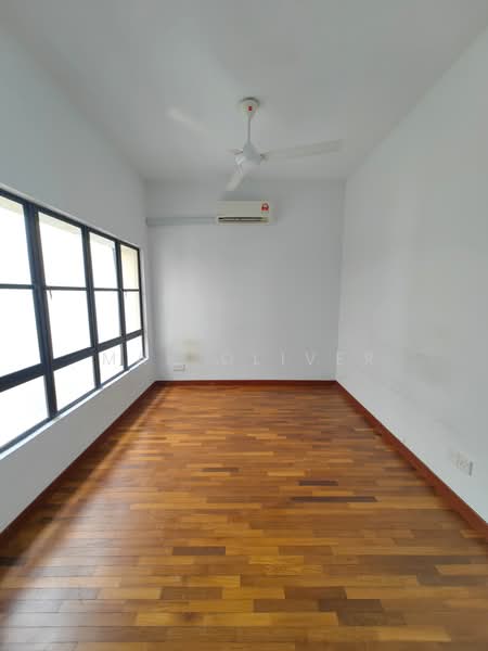 3-storey Terraced House for Sale in Jalil Sutera (Bukit Jalil) - Mak Oliver - Interior - PropertyGuru.com.my
