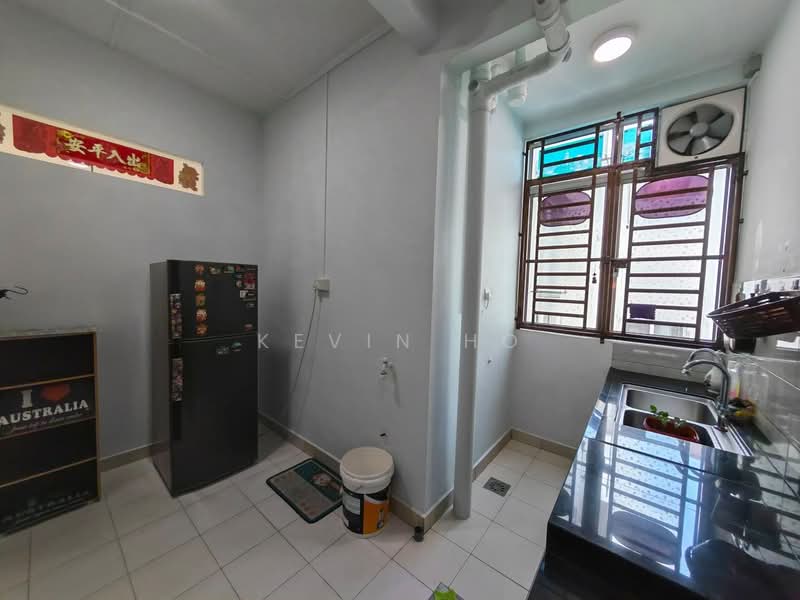 Apartment for Sale at Sri Mas - Kevin Ho - Kitchen - PropertyGuru.com.my