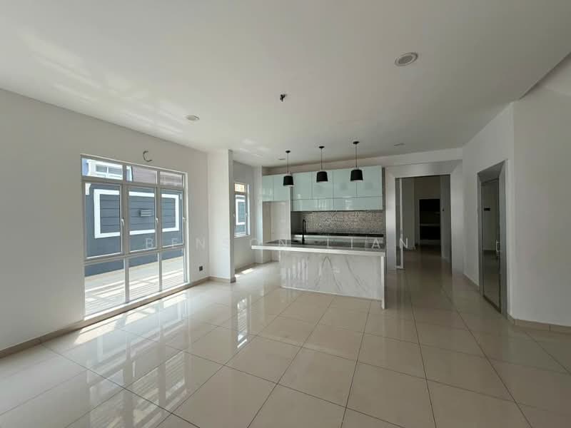 Semi-Detached House for Sale in Amverton Hills (Sungai Buloh) - Benson Lian - Kitchen - PropertyGuru.com.my