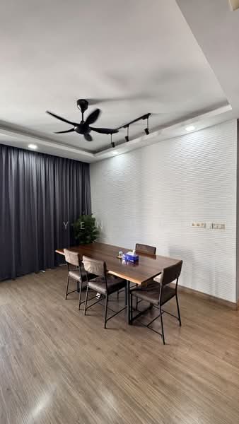 Condominium for Sale at KM1 East - Yen Lim - Dining Room - PropertyGuru.com.my