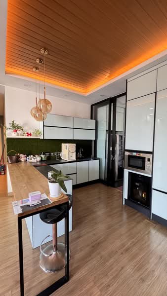 Condominium for Sale at KM1 East - Yen Lim - Kitchen - PropertyGuru.com.my