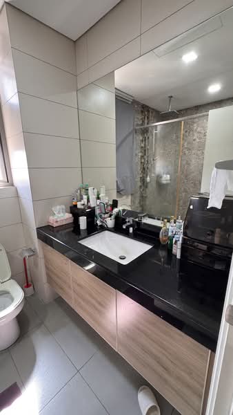 Condominium for Sale at KM1 East - Yen Lim - Bathroom - PropertyGuru.com.my