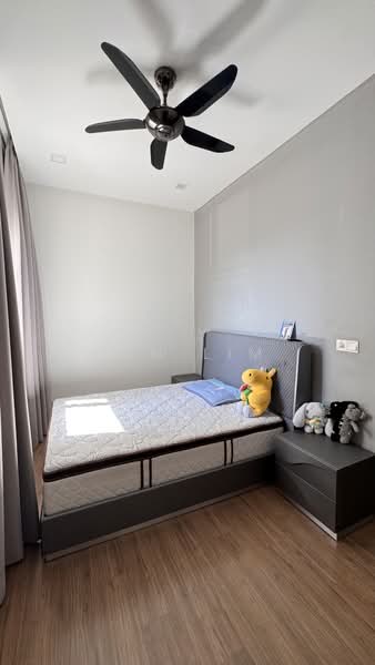 Condominium for Sale at KM1 East - Yen Lim - Bedroom - PropertyGuru.com.my