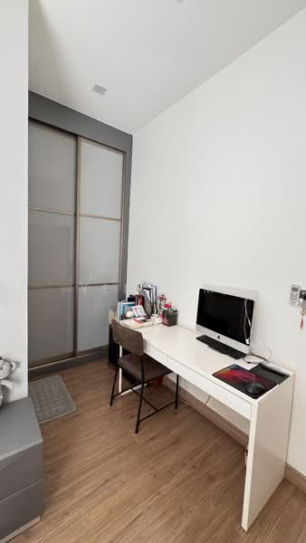 Condominium for Sale at KM1 East - Yen Lim - Study - PropertyGuru.com.my
