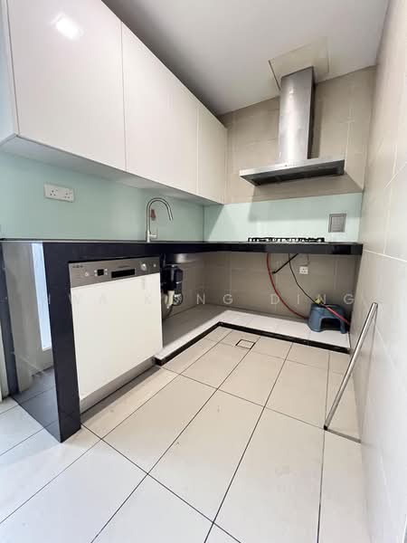 Rumah Bandar untuk Dijual di Putra Heights (Subang Jaya) - Hwa Kong Ding - Kitchen - PropertyGuru.com.my
