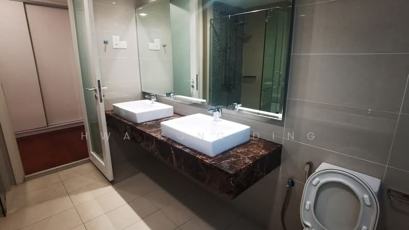 Rumah Bandar untuk Dijual di Putra Heights (Subang Jaya) - Hwa Kong Ding - Bathroom - PropertyGuru.com.my
