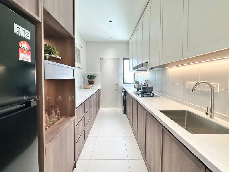 Rumah Teres 3 Tingkat untuk Dijual di Taman Selayang Mulia (Selayang) - Muhammad Rushaidi - Kitchen - PropertyGuru.com.my