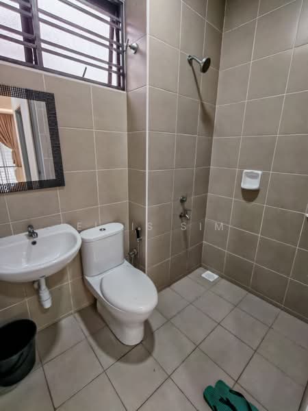 Terraced House for Rent in Kulai (Johor) - Elvis Sim - Bathroom - PropertyGuru.com.my