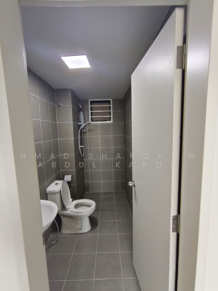 Pangsapuri untuk Disewa di Residensi Max - Ahmad Sharqawwi Abdul Kapor - Bathroom - PropertyGuru.com.my