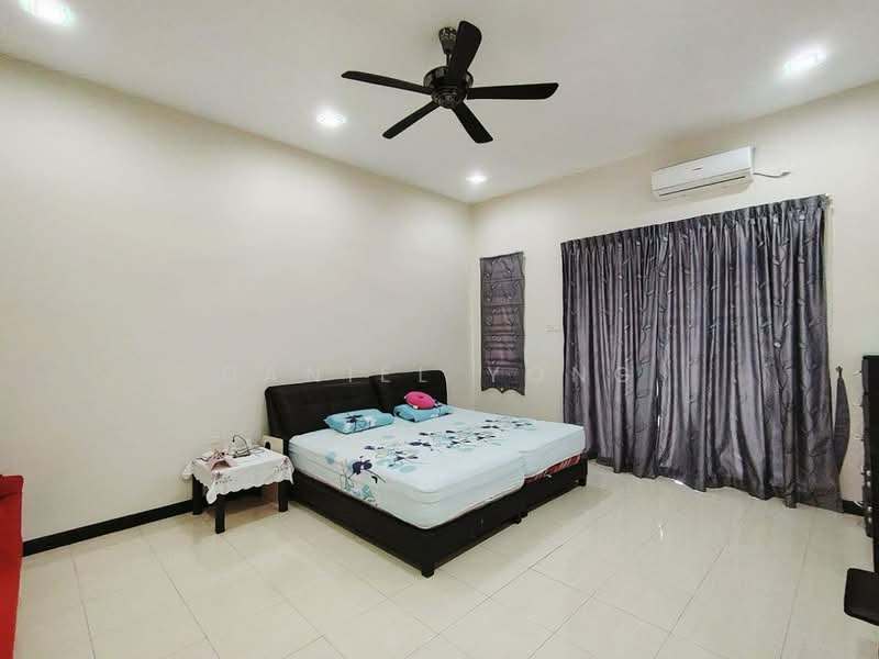 Rumah Teres 2 Tingkat untuk Dijual di Kempas Utama (Tebrau) - Daniel Yong - Bedroom - PropertyGuru.com.my