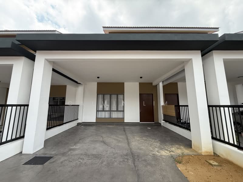 2-storey Terraced House for Rent in Setia Alam (Selangor) - Calvin Lim - Exterior - PropertyGuru.com.my