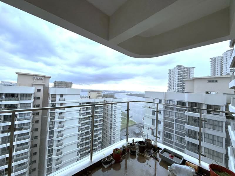Condominium for Sale at Bay Point @ Country Garden Danga Bay - Karl Lim - Balcony - PropertyGuru.com.my