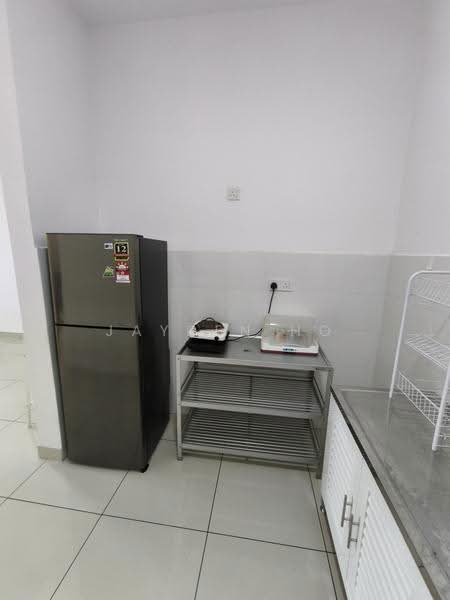 Kediaman Servis untuk Disewa di Pacific Star (Service Residence) - Jayden Ho - Kitchen - PropertyGuru.com.my