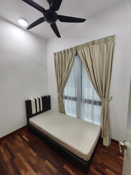 Kediaman Servis untuk Disewa di Pacific Star (Service Residence) - Jayden Ho - Bedroom - PropertyGuru.com.my