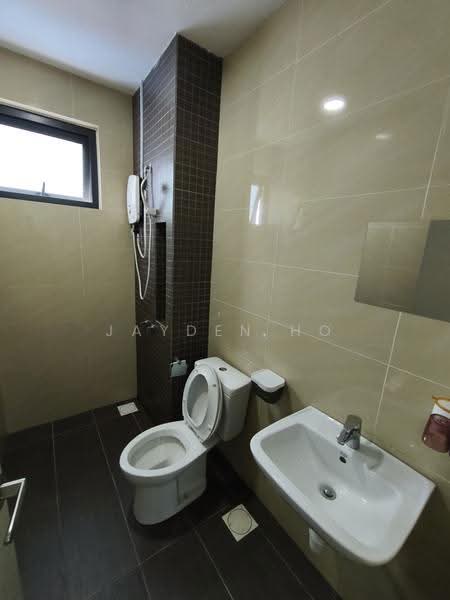 Kediaman Servis untuk Disewa di Pacific Star (Service Residence) - Jayden Ho - Bathroom - PropertyGuru.com.my
