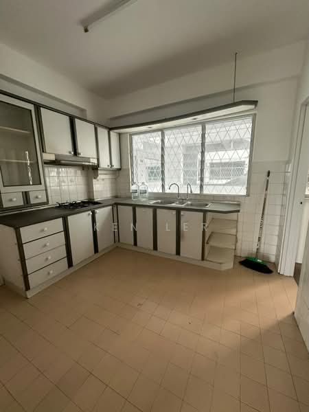 Kondominium untuk Dijual di Menara Sri Damansara (SD Tower) - Ken Ler - Kitchen - PropertyGuru.com.my