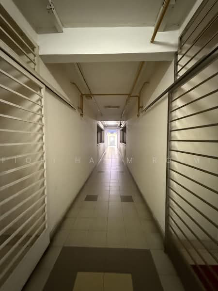 Condominium for Sale at Cengal Condominium - Fiqri Hazim Rozmi - Corridor - PropertyGuru.com.my