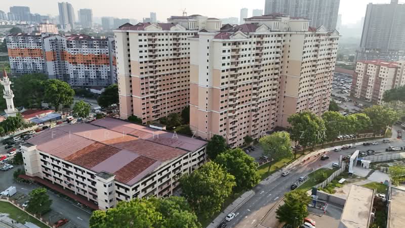 Condominium for Sale at Cengal Condominium - Fiqri Hazim Rozmi - Exterior - PropertyGuru.com.my