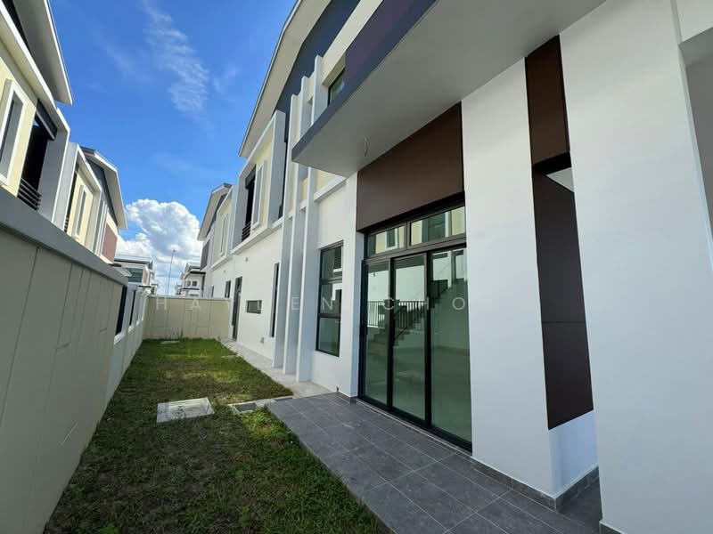 Cluster House for Sale in Johor Bahru (Johor) - Hayden Chong - Exterior - PropertyGuru.com.my