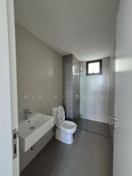 Service Residence for Rent at Aster Hill - Gin Ni Chan - Bathroom - PropertyGuru.com.my