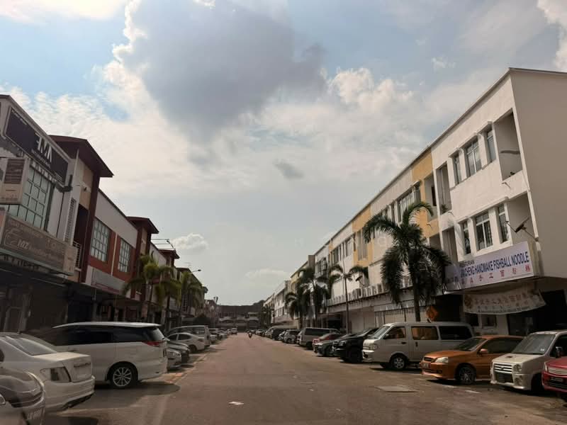 Shop / Office untuk Dijual di Taman Daya (Johor Bahru) - May Chong - Exterior - PropertyGuru.com.my