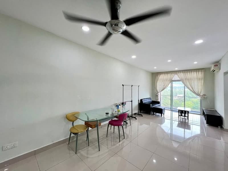 Apartment for Rent at East Bay (Seri Bayan) - SJ CHAN - Living Room - PropertyGuru.com.my