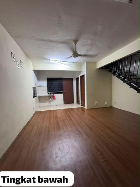 2-storey Terraced House for Sale in Bandar Baru Sungai Buloh (Sungai Buloh) - Farah Dina - Living Room - PropertyGuru.com.my