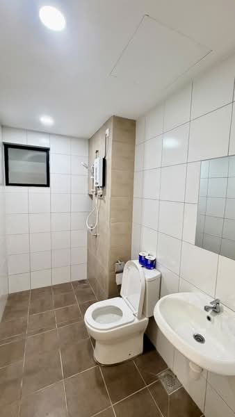 Service Residence for Rent at Rubica @ Harbour Place - Jossie Teoh - Bathroom - PropertyGuru.com.my