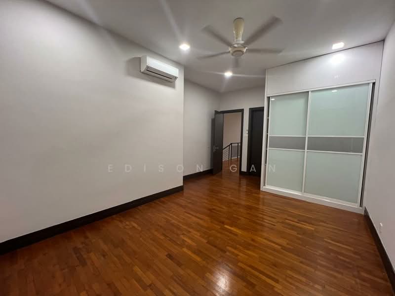Rumah Berkembar untuk Dijual di Desa Sri Hartamas (Sri Hartamas) - Edison Gan - Bedroom - PropertyGuru.com.my