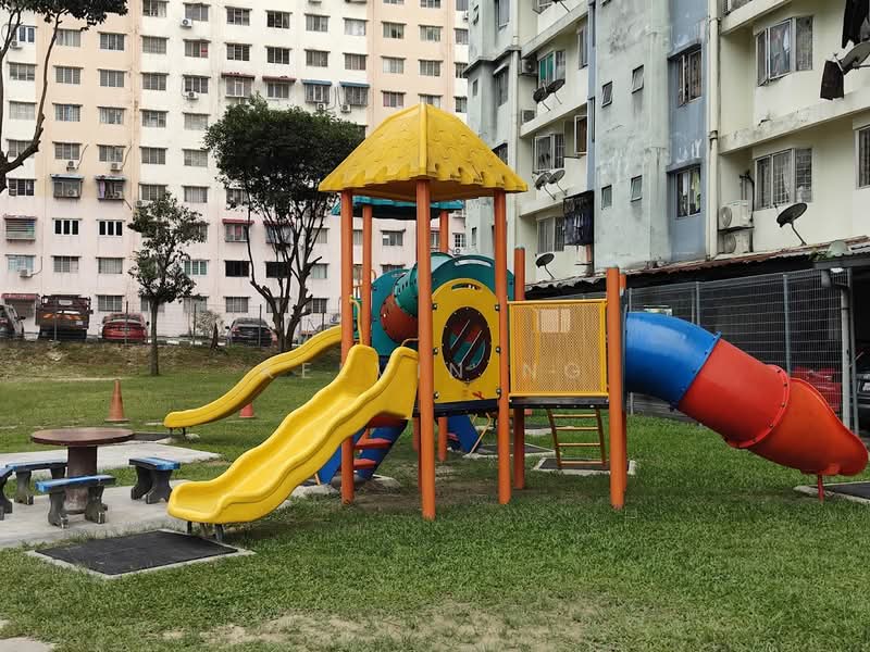 Apartment for Sale at Pangsapuri Lestari - Kelvin Ng - Exterior - PropertyGuru.com.my