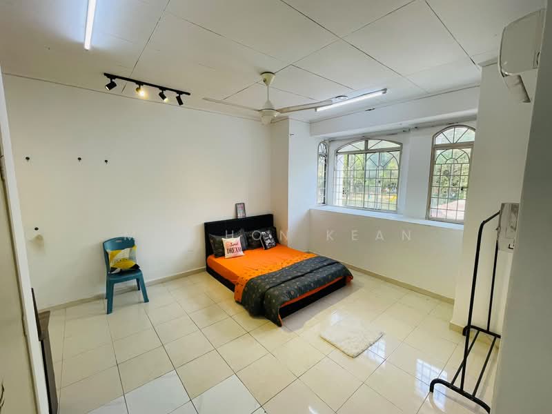 2-storey Terraced House for Rent in Usj 16 (Subang Jaya) - Mak Hon Kean - Bedroom - PropertyGuru.com.my