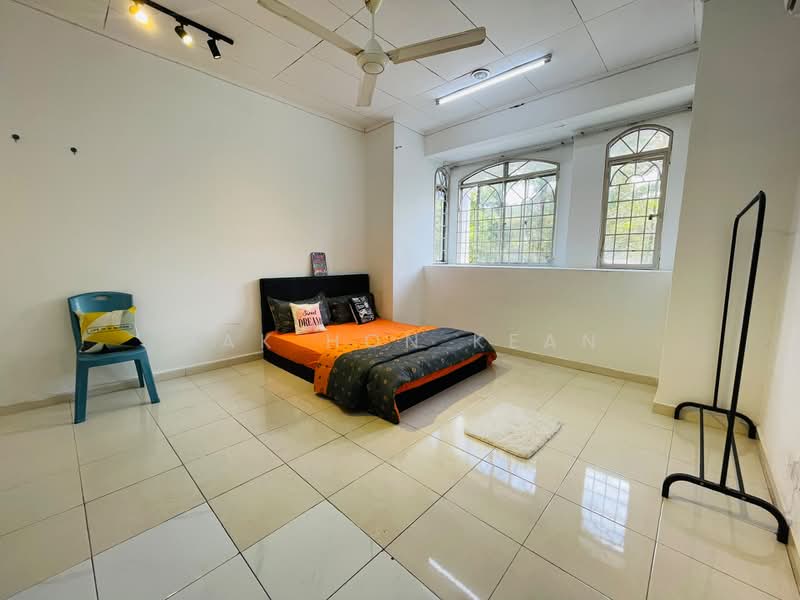 2-storey Terraced House for Rent in Usj 16 (Subang Jaya) - Mak Hon Kean - Bedroom - PropertyGuru.com.my