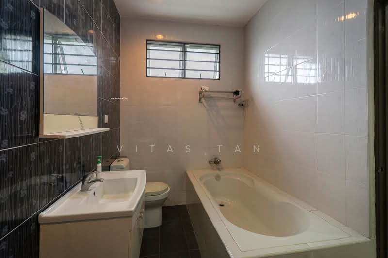 Rumah Banglo untuk Dijual di Bandar Baru Klang (Klang) - Vitas Tan - Bathroom - PropertyGuru.com.my
