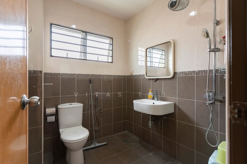 Rumah Banglo untuk Dijual di Bandar Baru Klang (Klang) - Vitas Tan - Bathroom - PropertyGuru.com.my
