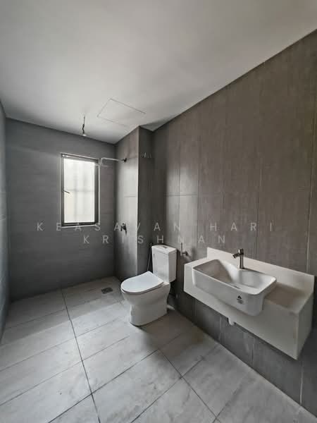 Rumah Teres 3-Tingkat untuk Dijual di Ampang (Selangor) - Keasavan Hari Krishnan - PropertyGuru.com.my