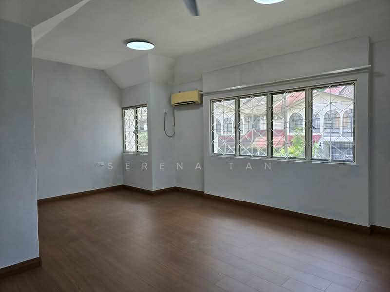 Rumah Teres untuk Dijual di Taman Mayang (Petaling Jaya) - Serena Tan - PropertyGuru.com.my