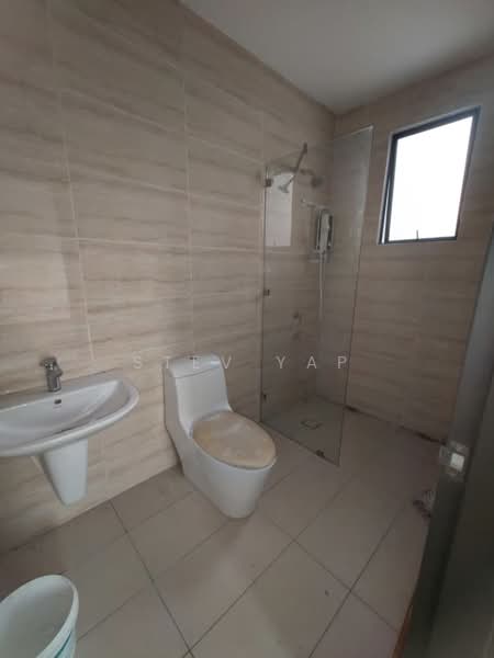 Semi-Detached House for Sale in Penampang (Sabah) - Stev Yap - Bathroom - PropertyGuru.com.my