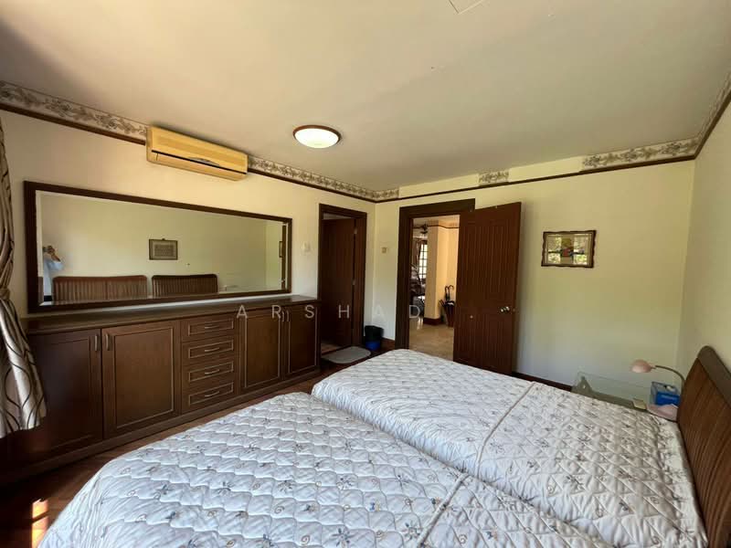 Bungalow for Sale in Pengerang (Johor) - Arshad . - Bedroom - PropertyGuru.com.my
