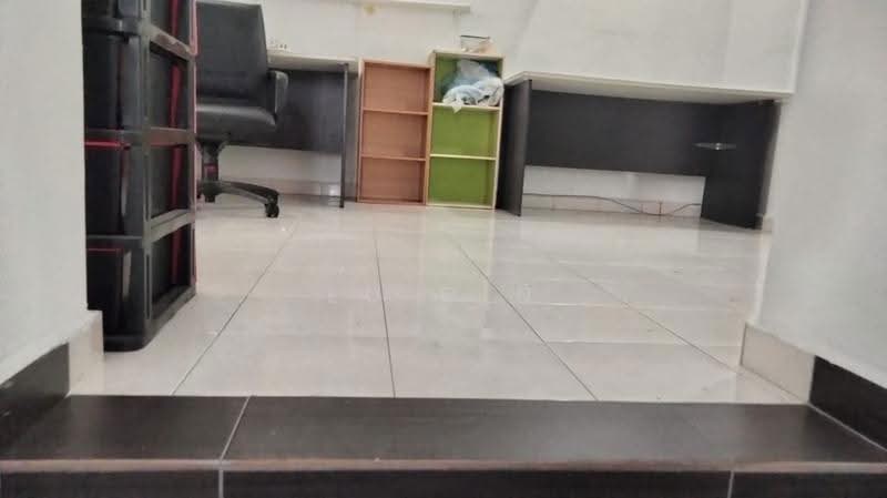 2-storey Terraced House for Sale in Taman Bunga Negara (Shah Alam) - Eu Gin - Interior - PropertyGuru.com.my