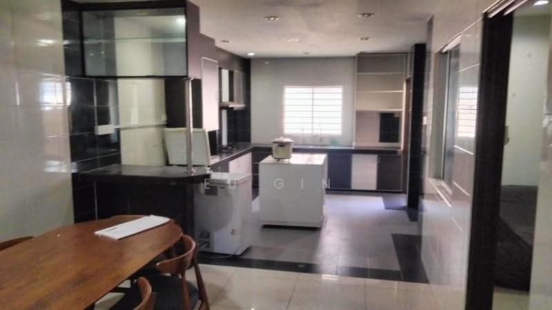 2-storey Terraced House for Sale in Taman Bunga Negara (Shah Alam) - Eu Gin - Kitchen - PropertyGuru.com.my