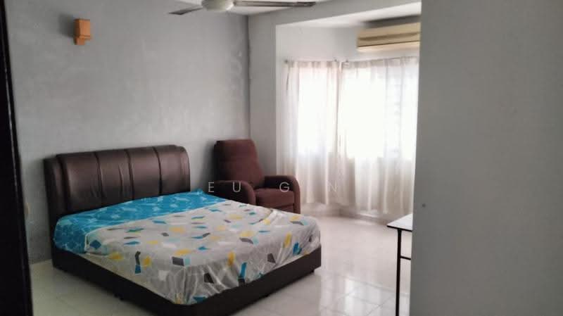 2-storey Terraced House for Sale in Taman Bunga Negara (Shah Alam) - Eu Gin - Bedroom - PropertyGuru.com.my