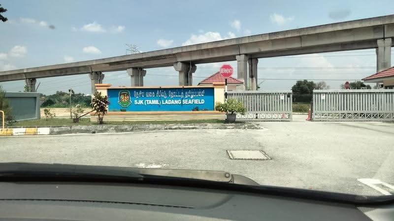 2-storey Terraced House for Sale in Taman Bunga Negara (Shah Alam) - Eu Gin - Exterior - PropertyGuru.com.my