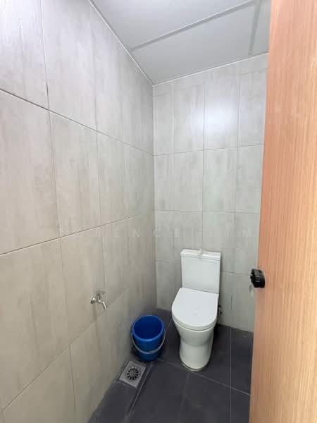 Kilang Kluster untuk Dijual di Taman Desa Cemerlang (Ulu Tiram) - Terence Lim - Bathroom - PropertyGuru.com.my