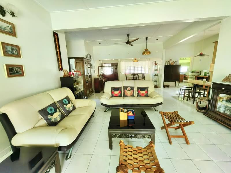 Bungalow House for Sale in Tanjung Bungah (Penang) - Max Ng - Living Room - PropertyGuru.com.my