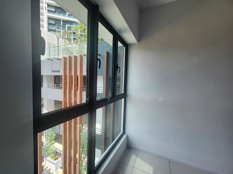 Kondominium untuk Dijual di The Valley Residences @ SkySierra - Yanny Siow - Balcony - PropertyGuru.com.my